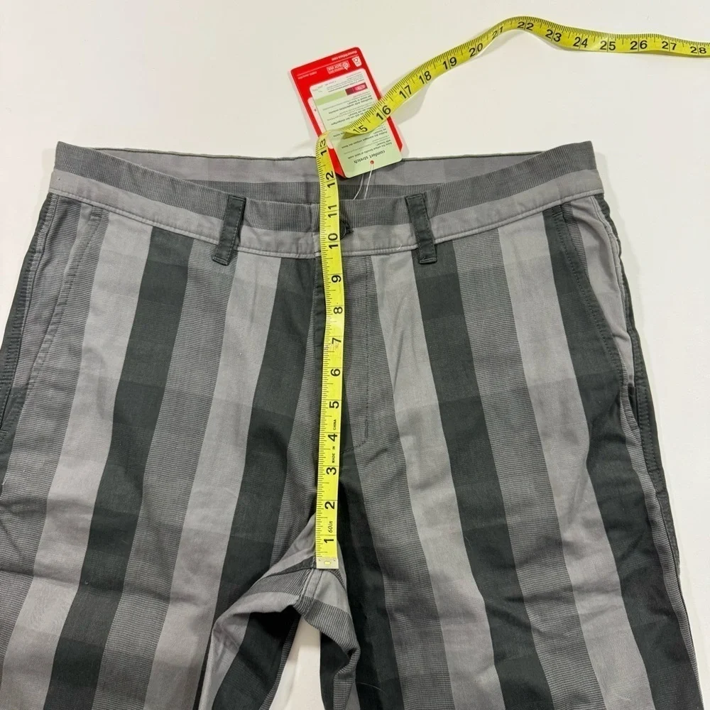 New The North Face Narrows Plaid Shorts Asphalt Grey